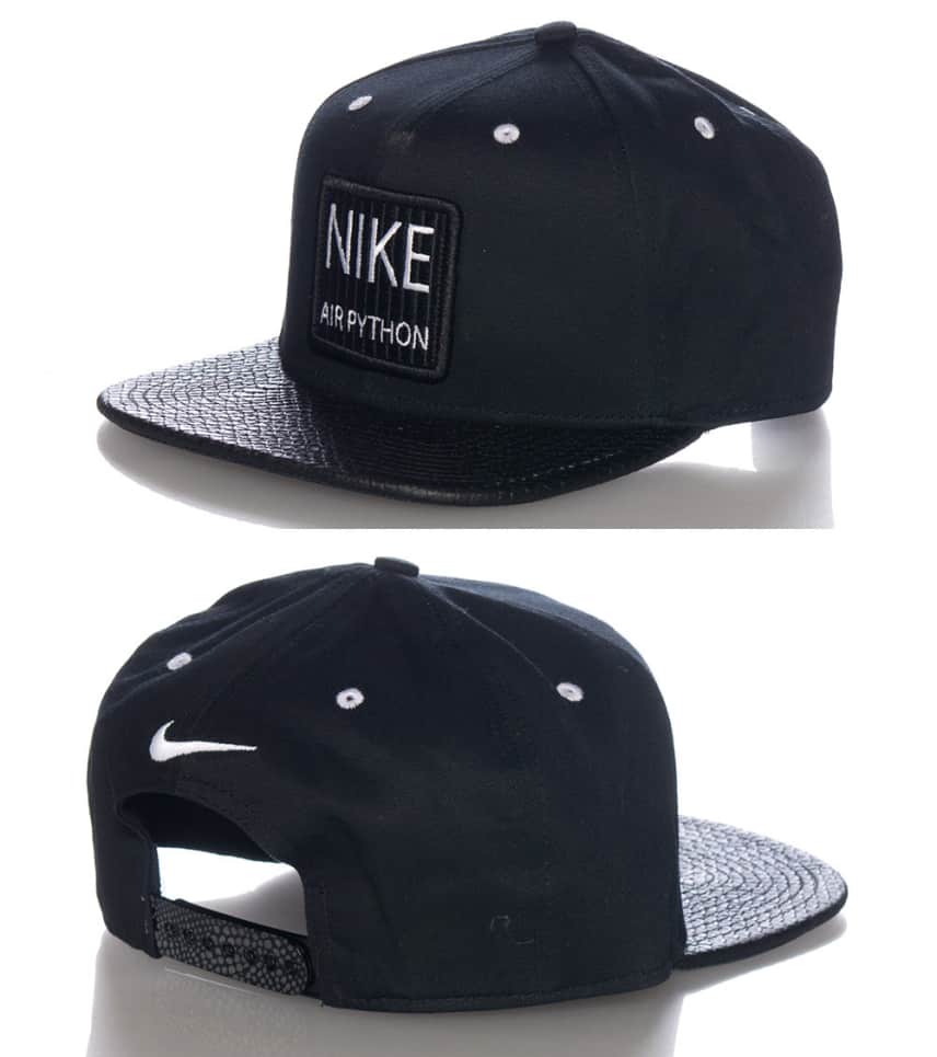 black nike snapback hat